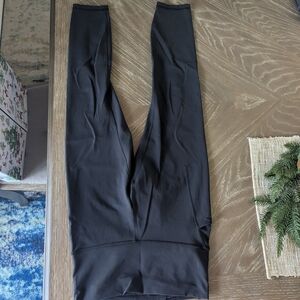 Black Lululemon Wunder Train Tights With Pockets Size 8